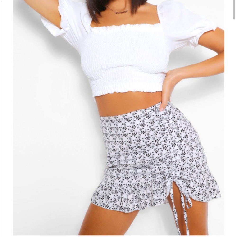 Boohoo ruched skirt